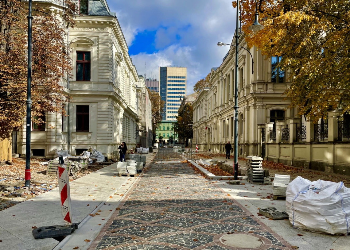 Budowa woonerfu na Moniuszki