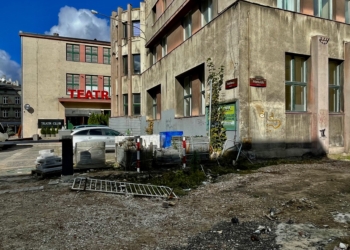Budowa woonerfu na Moniuszki