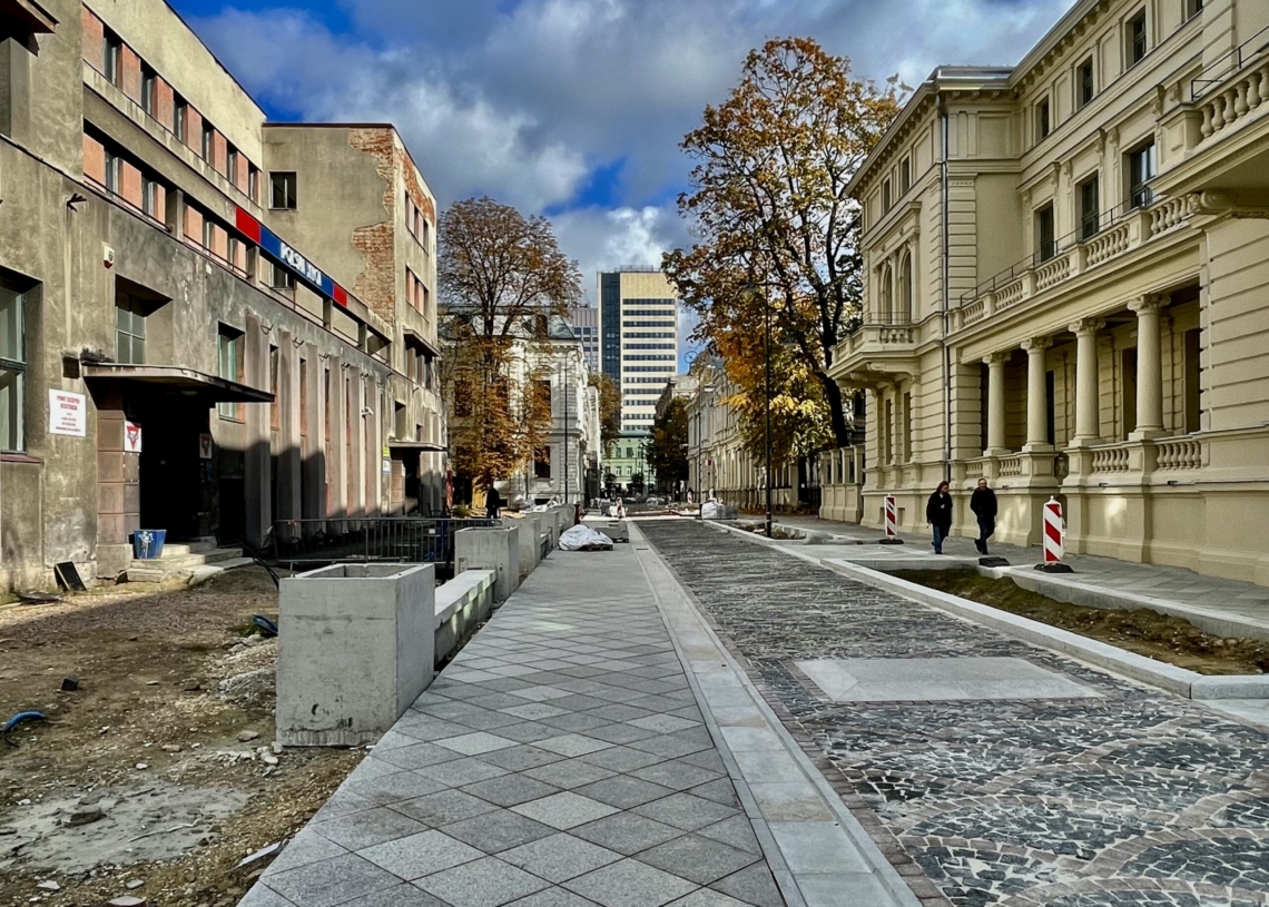 Budowa woonerfu na Moniuszki