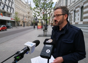O zakaz używania fajerwerków walczy poseł Krzysztof Piątkowski
