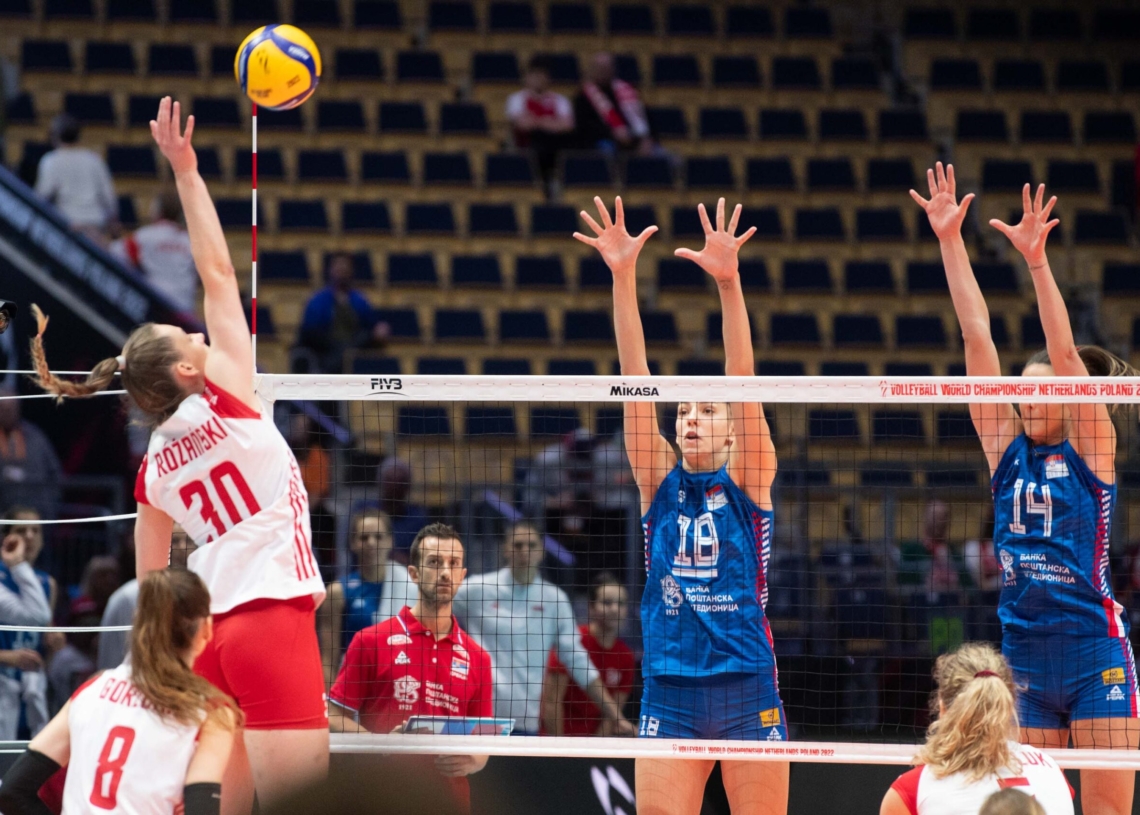 Polskie siatkarki przegrały z Serbkami 0:3 w łódzkiej Atlas Arenie