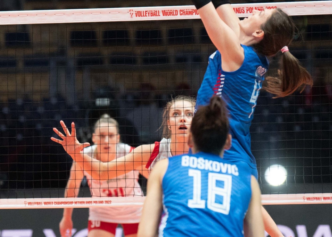 Polskie siatkarki przegrały z Serbkami 0:3 w łódzkiej Atlas Arenie