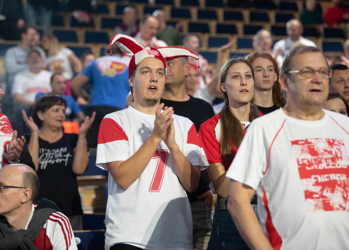 Doping kibiców podczas meczu Polska-Serbia