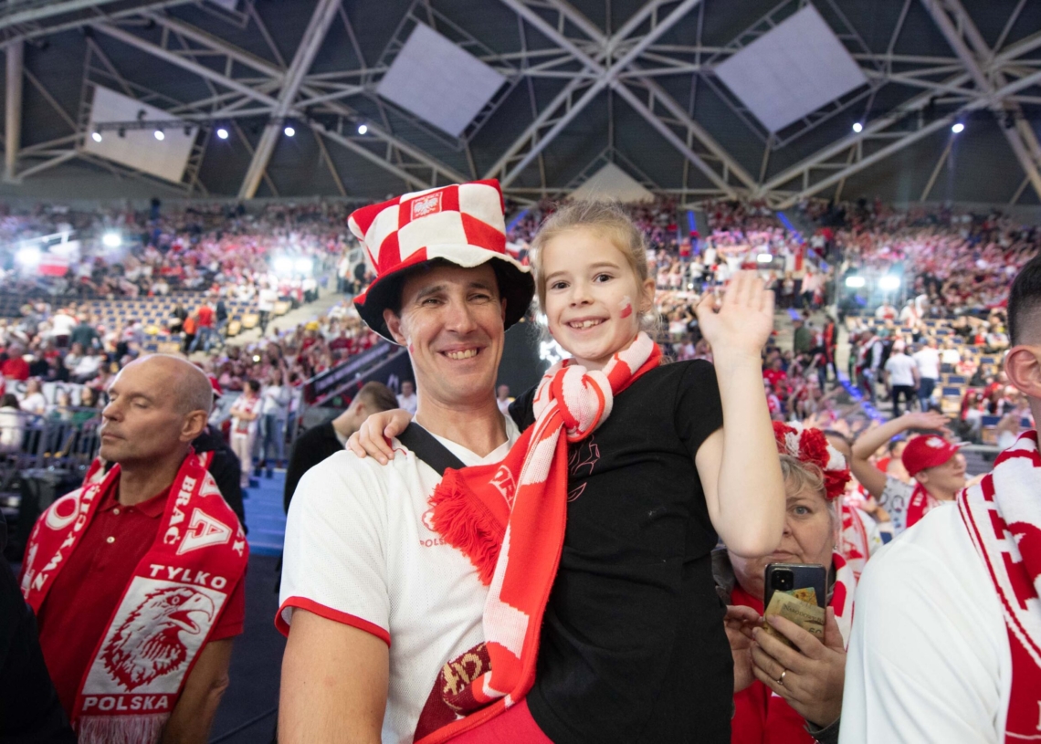 Kibice podczas meczu Polska-Kanada