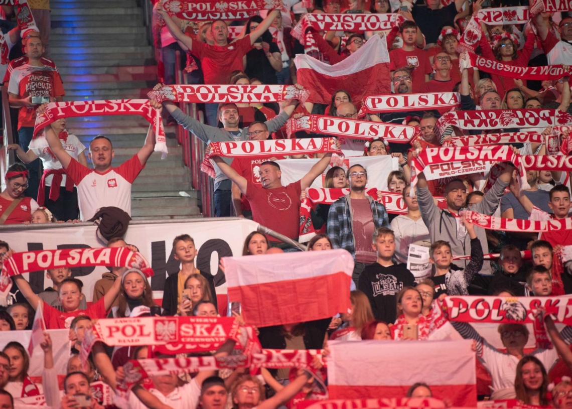 Kibice podczas meczu Polska-Kanada