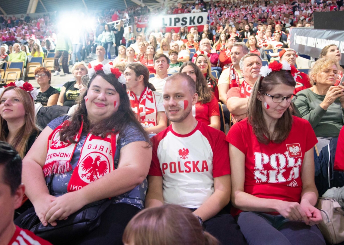 Kibice podczas meczu Polska-Kanada