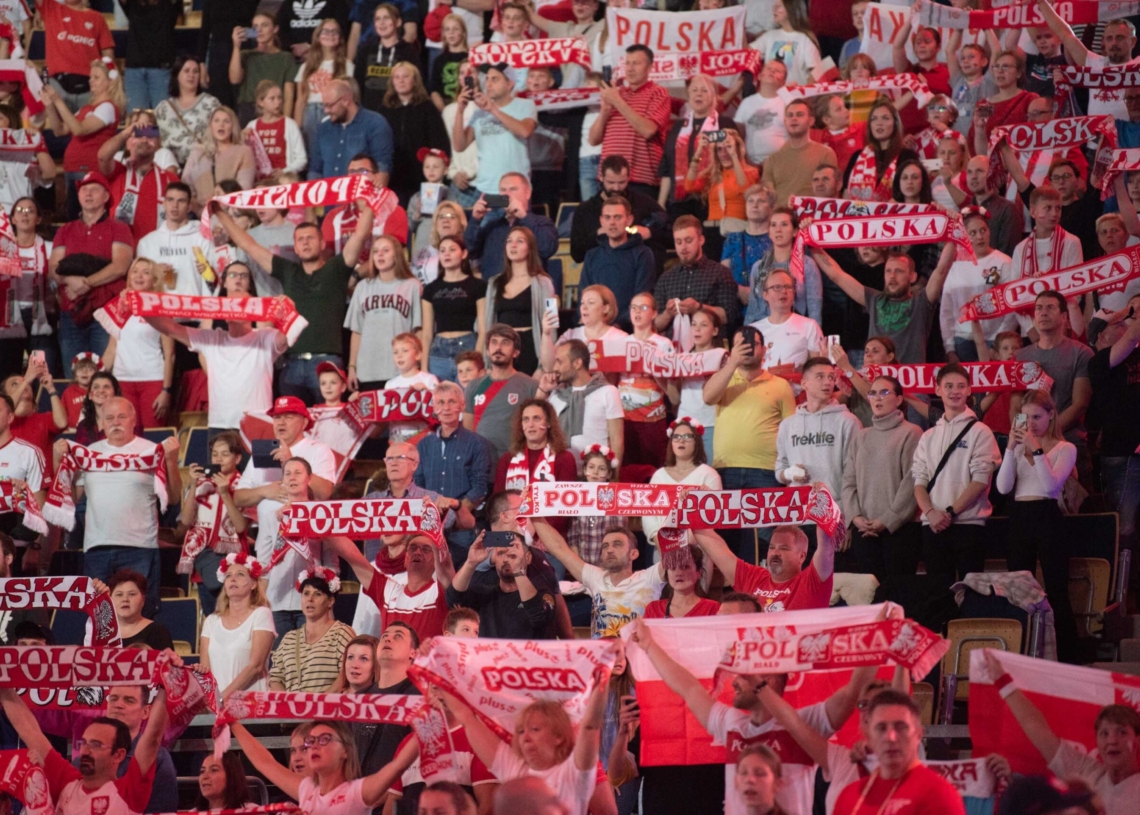 Kibice podczas meczu Polska-Kanada