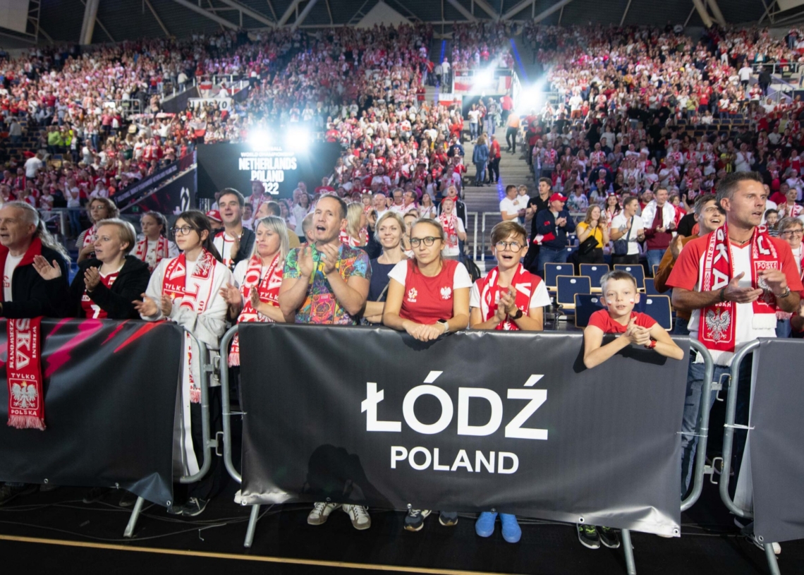 Kibice podczas meczu Polska-Kanada