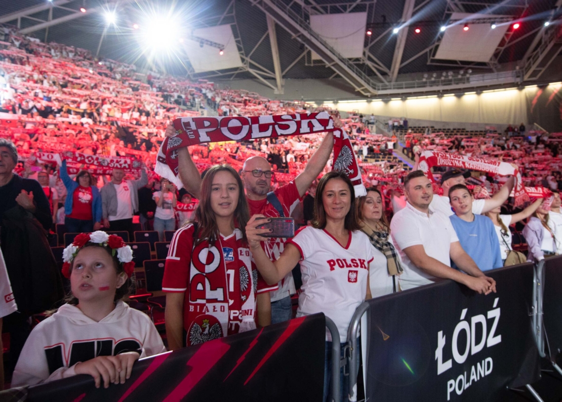 Kibice podczas meczu Polska-Kanada