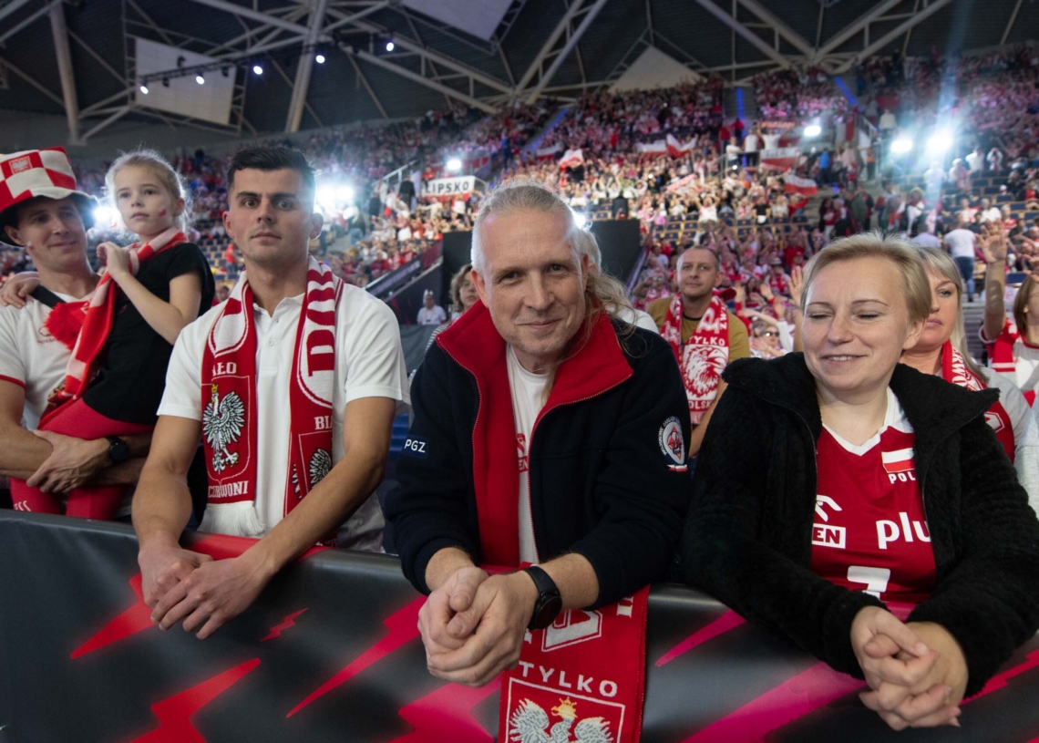 Kibice podczas meczu Polska-Kanada