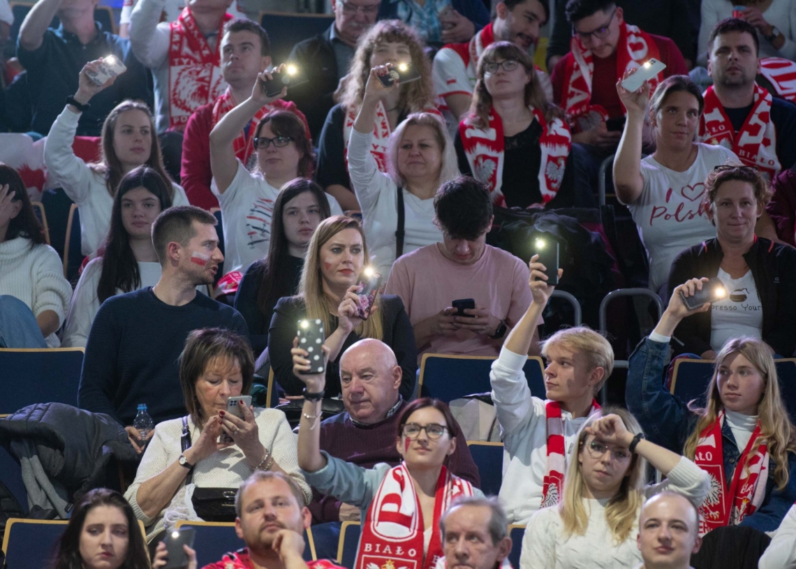Doping kibiców podczas meczu Polska-USA w Atlas Arenie