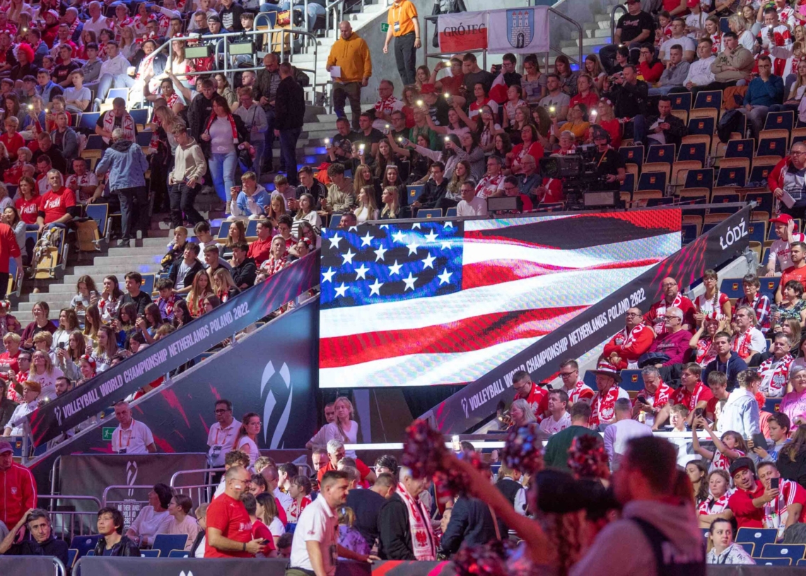 Doping kibiców podczas meczu Polska-USA w Atlas Arenie