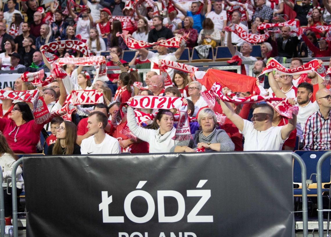 Doping kibiców podczas meczu Polska-USA w Atlas Arenie