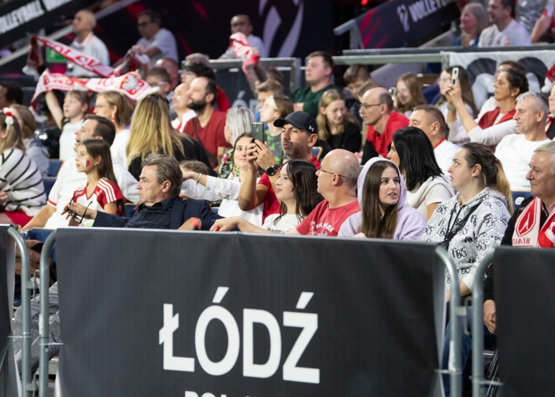 Doping kibiców podczas meczu Polska-USA w Atlas Arenie