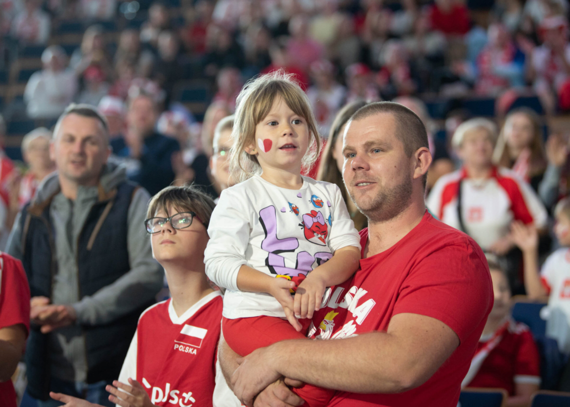 Doping kibiców podczas meczu Polska-USA w Atlas Arenie
