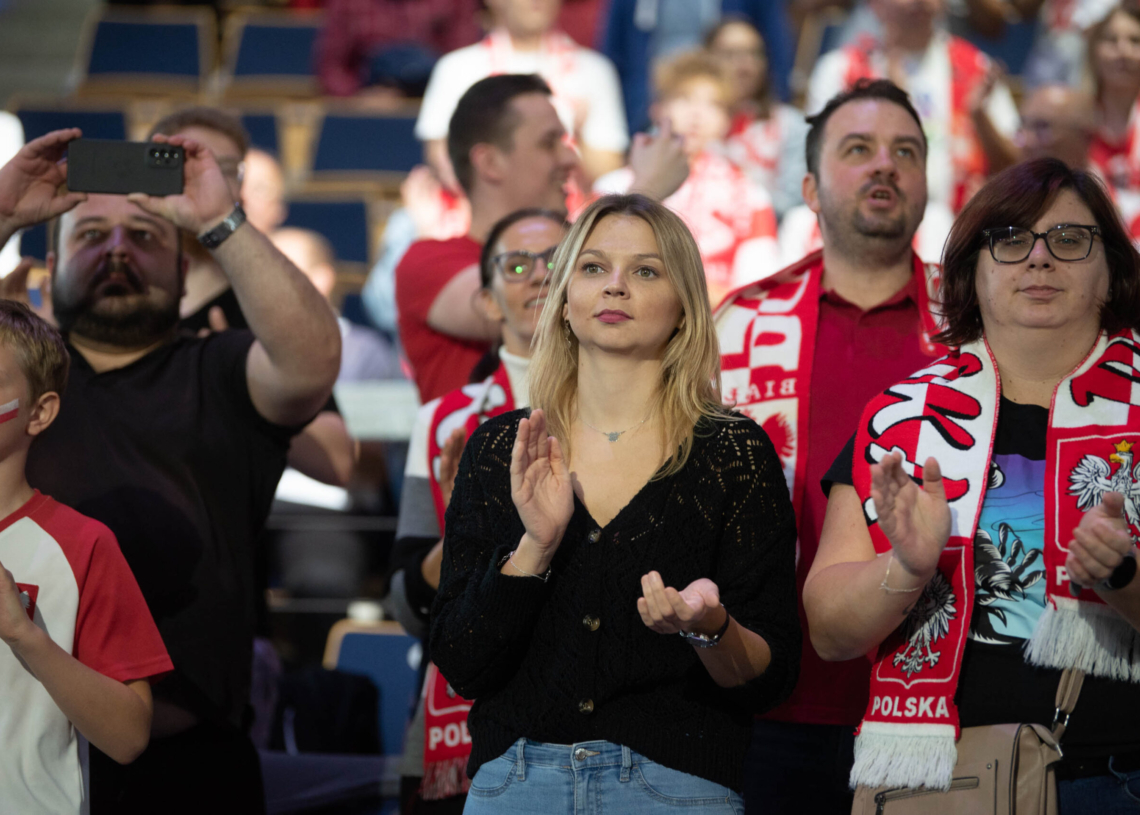 Doping kibiców podczas meczu Polska-USA w Atlas Arenie