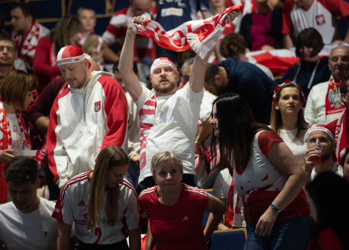 Doping kibiców podczas meczu Polska-USA w Atlas Arenie