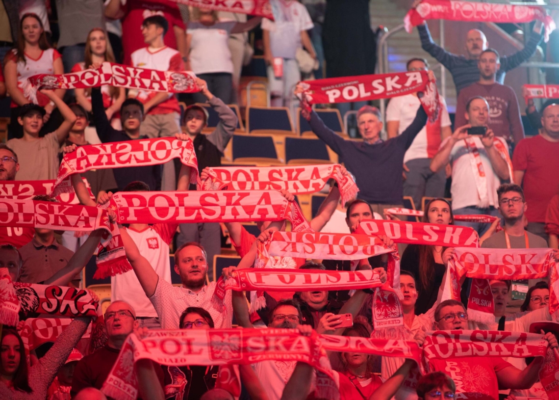 Doping kibiców podczas meczu Polska-USA w Atlas Arenie