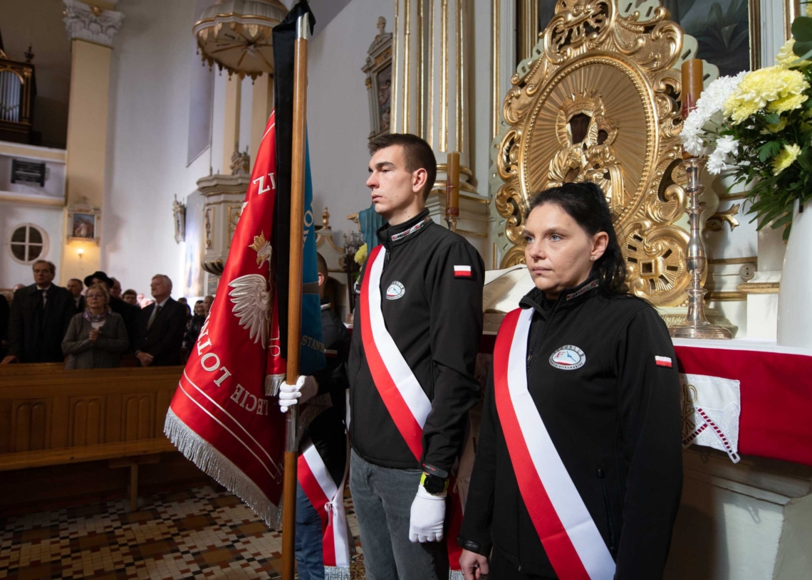 John Benett spoczął na cmentarzu w Krzepczowie