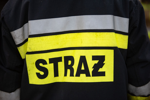 Miliony złotych na remonty strażnic OSP. Wsparcie dla 65 jednostek 1 Te środki są niezbędne i są widoczne w postaci czerwonych samochodów, umundurowania.