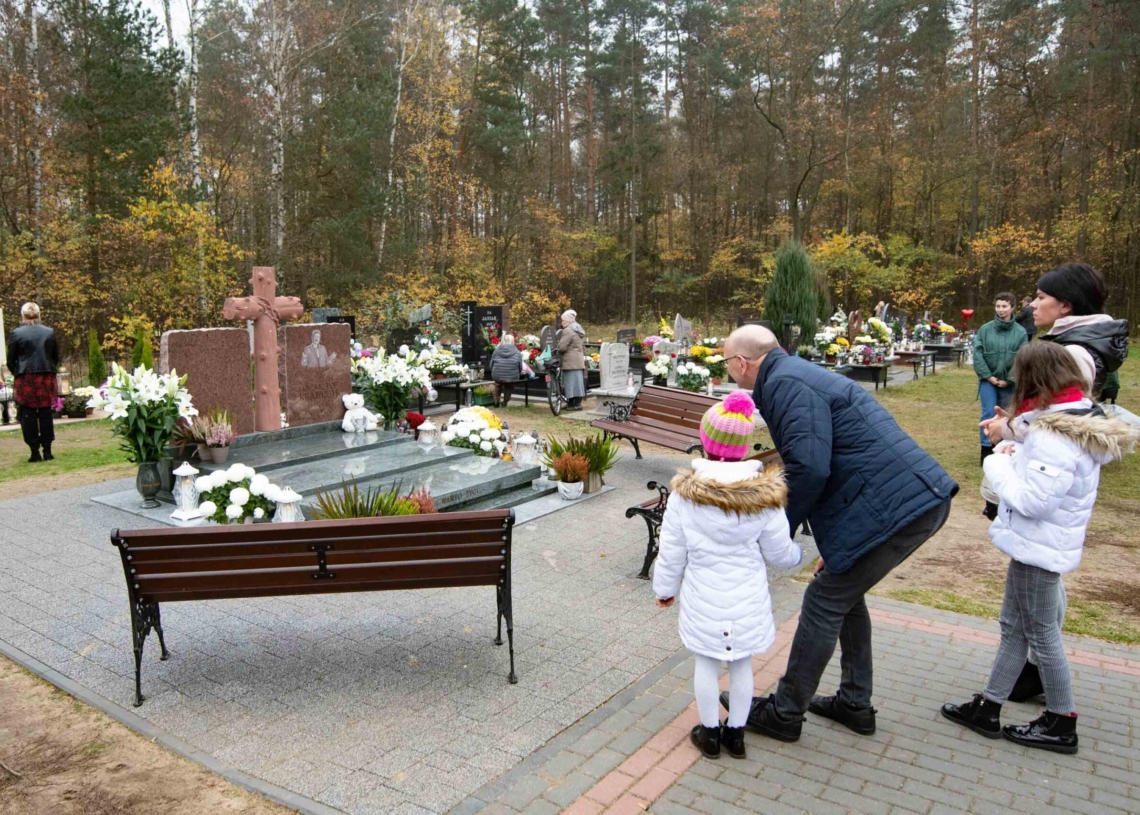 Groby w Alei Zasłużonych