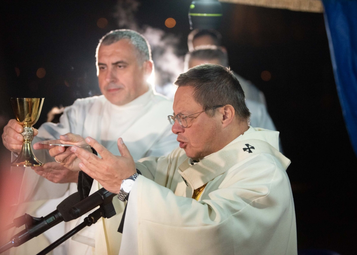 Cmentarz samotnych w Łodzi. Msza święta za bezdomnych i bezimiennych