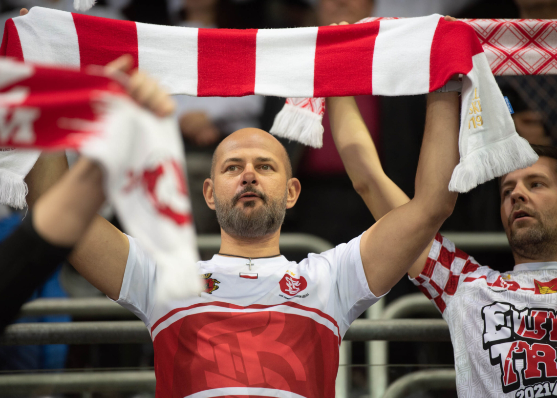 Doping kibiców w meczu ŁKS Commercecon Łódź - IŁ Capital Legionovia Legionowo