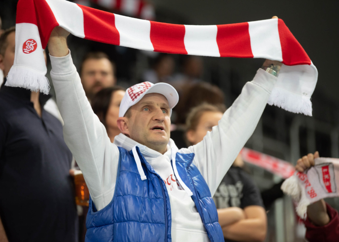 Doping kibiców w meczu ŁKS Commercecon Łódź - IŁ Capital Legionovia Legionowo