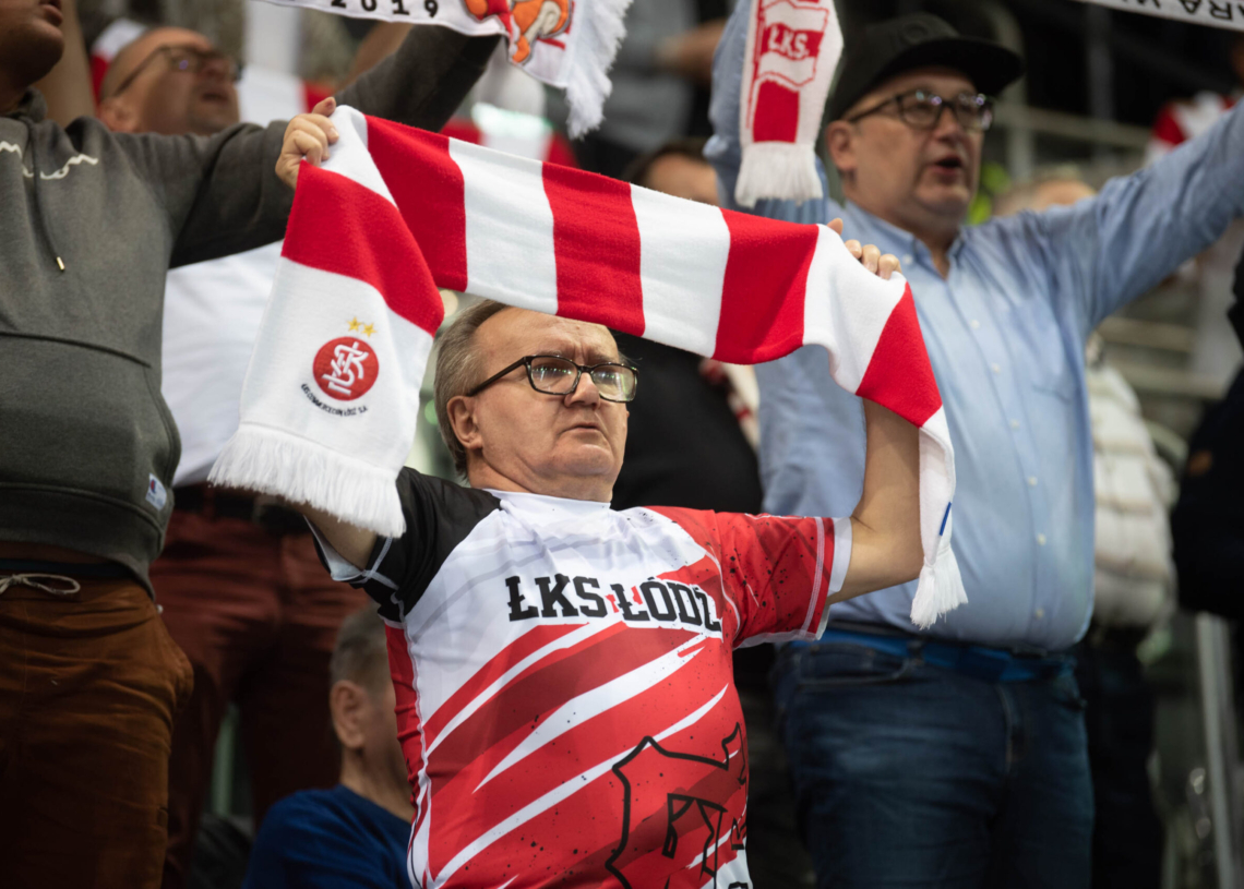 Doping kibiców w meczu ŁKS Commercecon Łódź - IŁ Capital Legionovia Legionowo