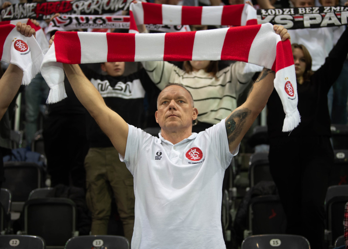 Doping kibiców w meczu ŁKS Commercecon Łódź - IŁ Capital Legionovia Legionowo