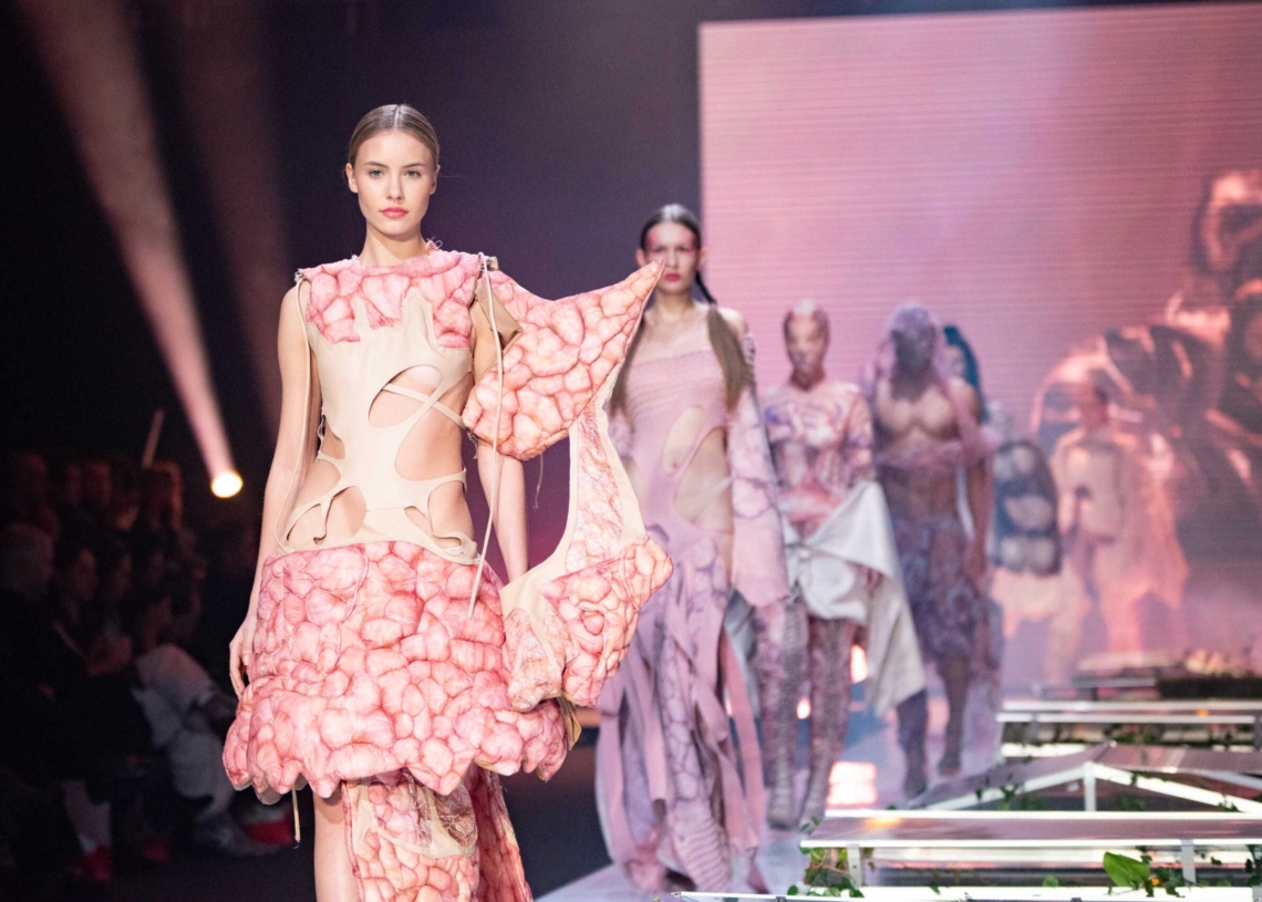 Łódź Young Fashion 2022 - gala dyplomowa ASP