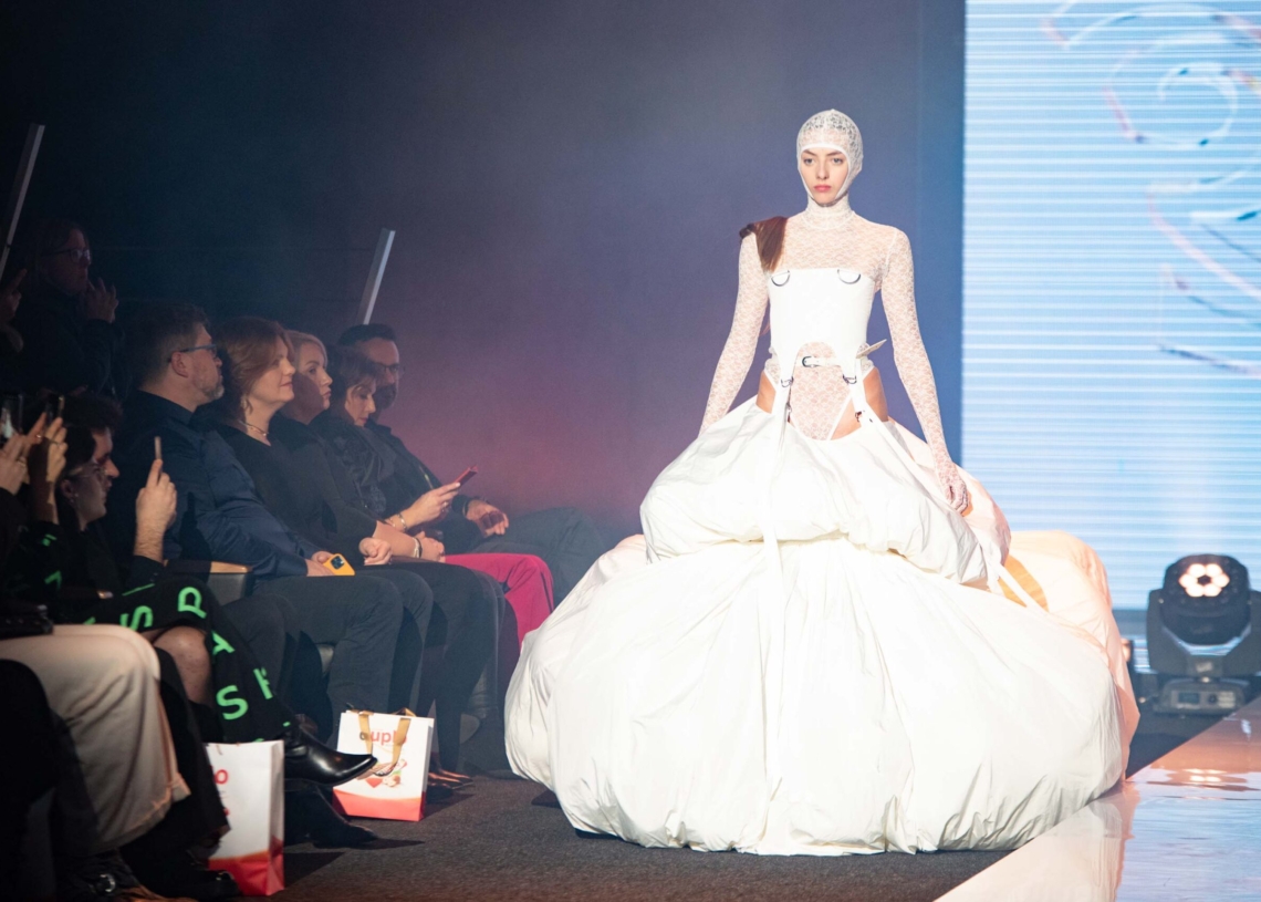 Łódź Young Fashion 2022 - gala dyplomowa ASP