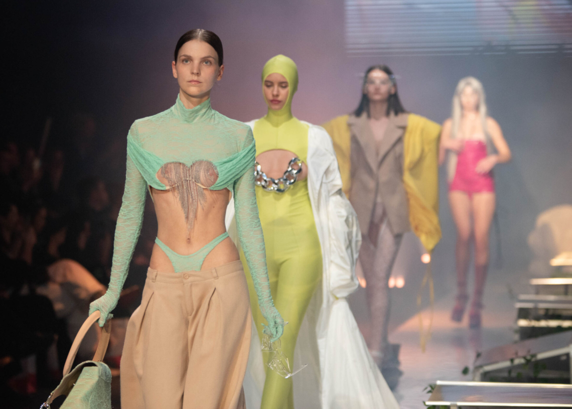 Łódź Young Fashion 2022 - gala dyplomowa ASP