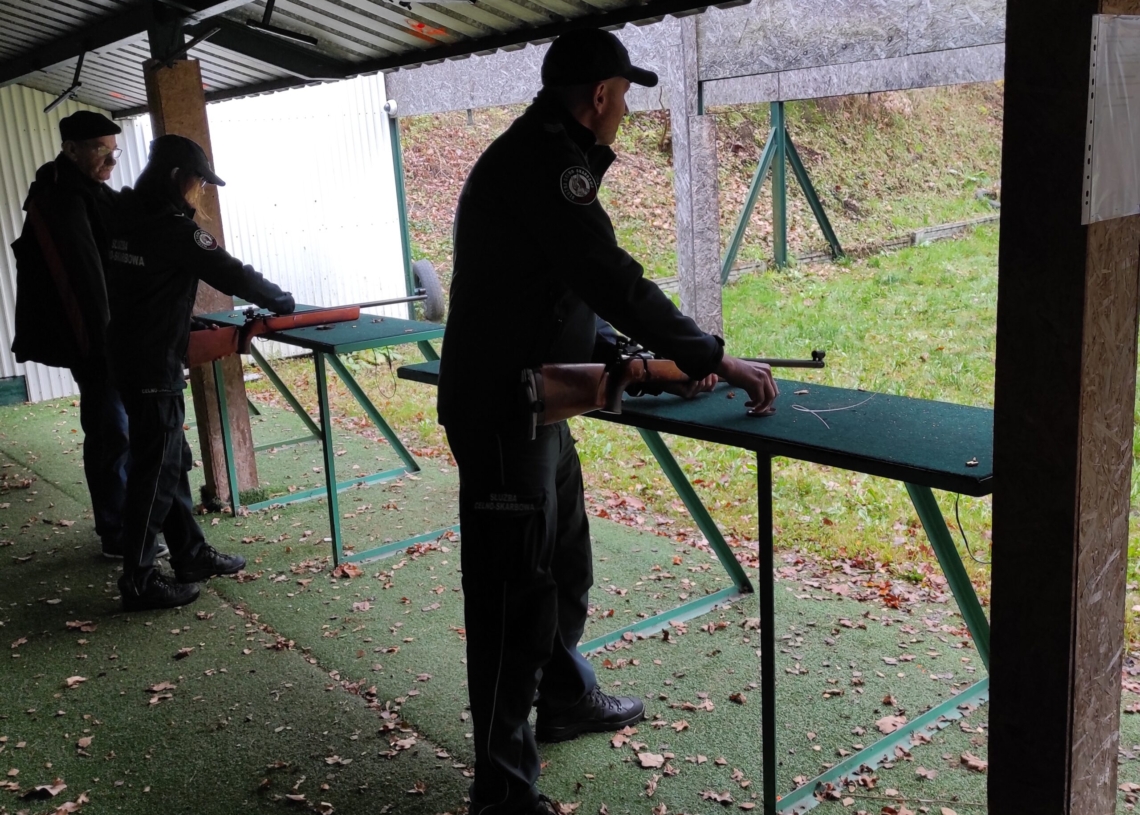 Walka o Puchar Wojewody w 10 Turnieju Służb Mundurowych w Strzelaniu