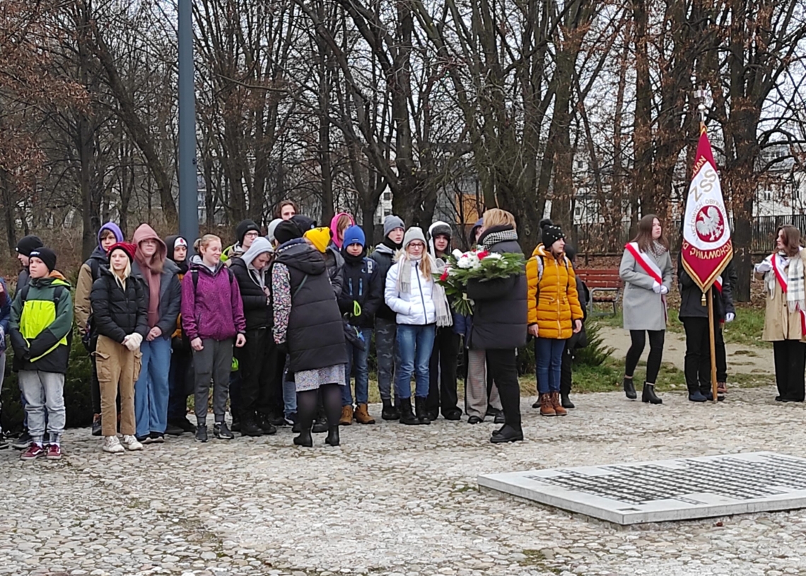 80. rocznica utworzenia niemieckiego obozu pracy dla polskich dzieci przy Przemysłowej w Łodzi