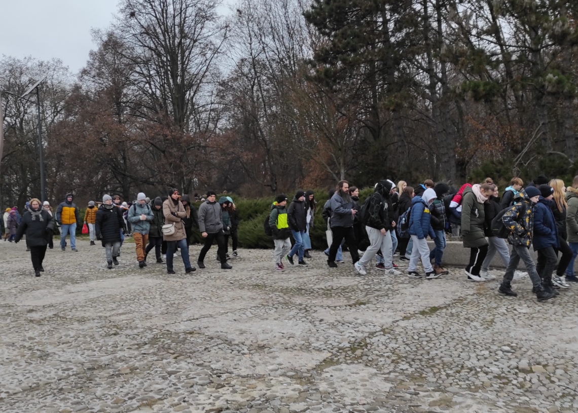 80. rocznica utworzenia niemieckiego obozu pracy dla polskich dzieci przy Przemysłowej w Łodzi