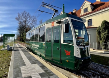 Tramwaj w Ksawerowie