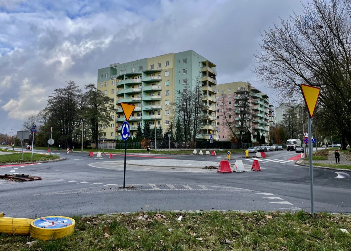 Remont Kaczeńcowej nadal trwa. Prace miały się zakończyć 10 dni temu