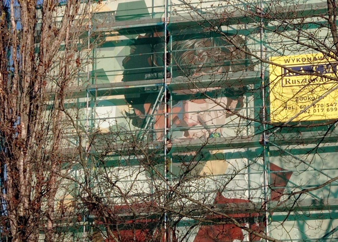 Mural Włodzimierza Smolarka na ukończeniu