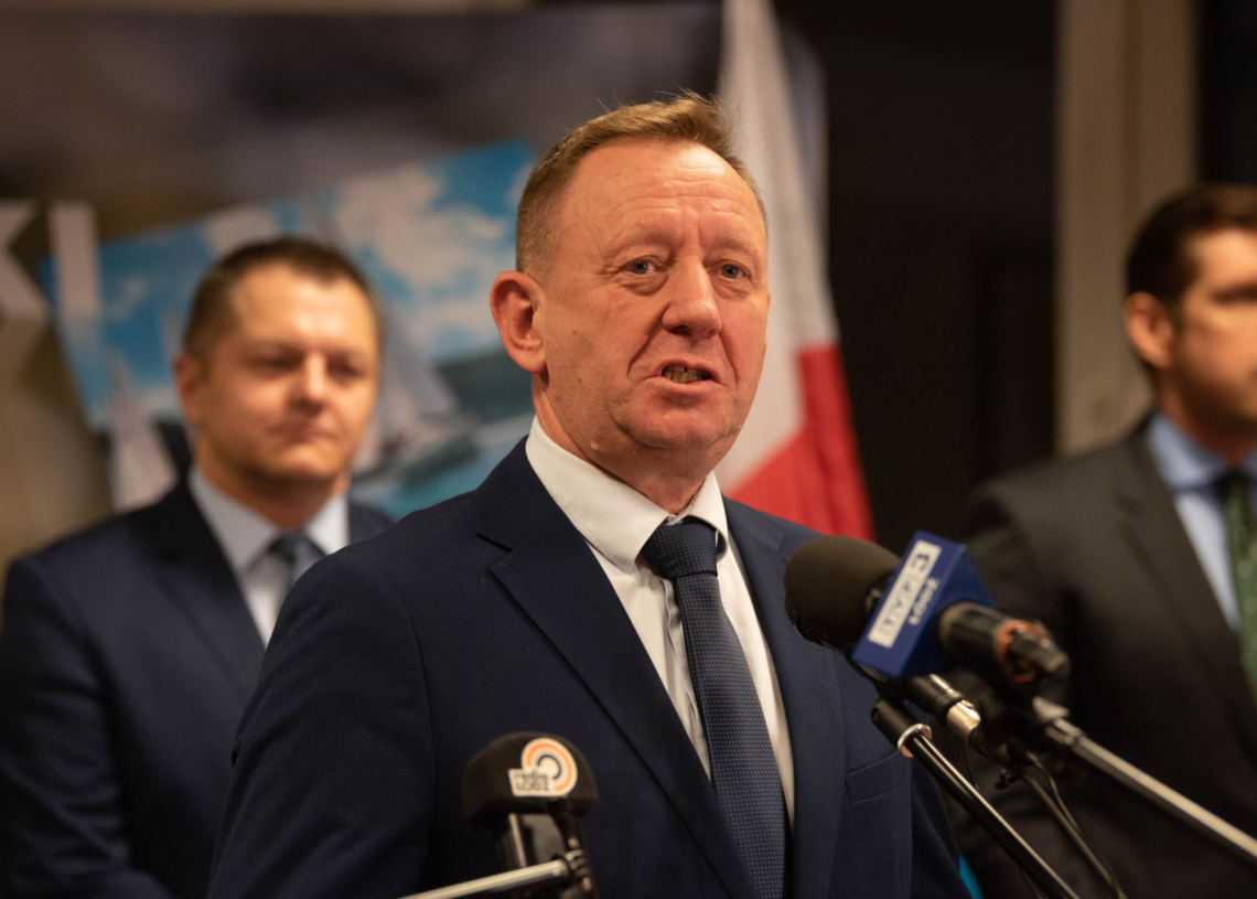 Nowy ambulans dla tomaszowskiego szpitala