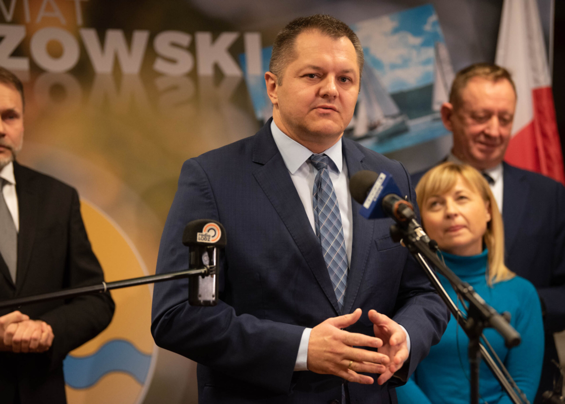 Nowy ambulans dla tomaszowskiego szpitala