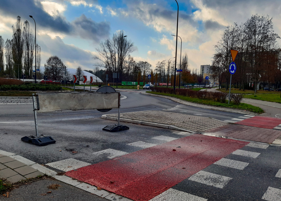 Remont Kaczeńcowej nadal trwa. Prace miały się zakończyć 10 dni temu