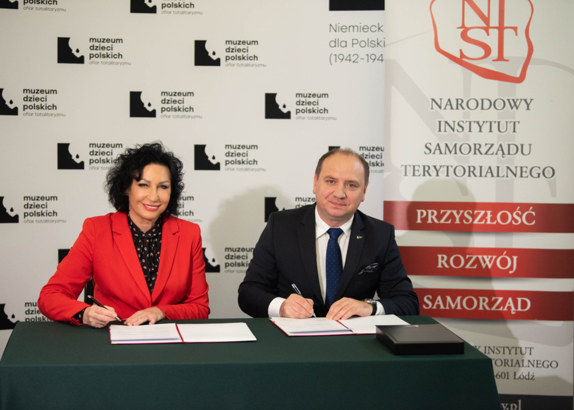 Podpisanie porozumienia Muzeum Dzieci Polskich i Narodowego Instytutu Samorządu Terytorialnego