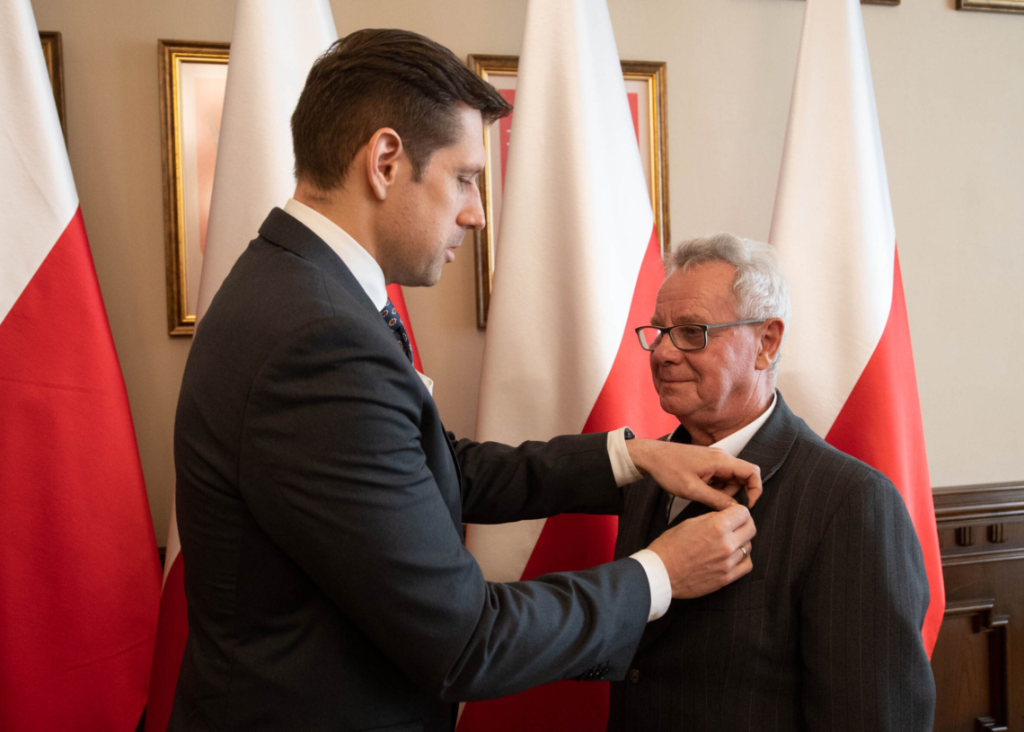 -Odznaczenia państwowe dla zasłużonych mieszkańców województwa