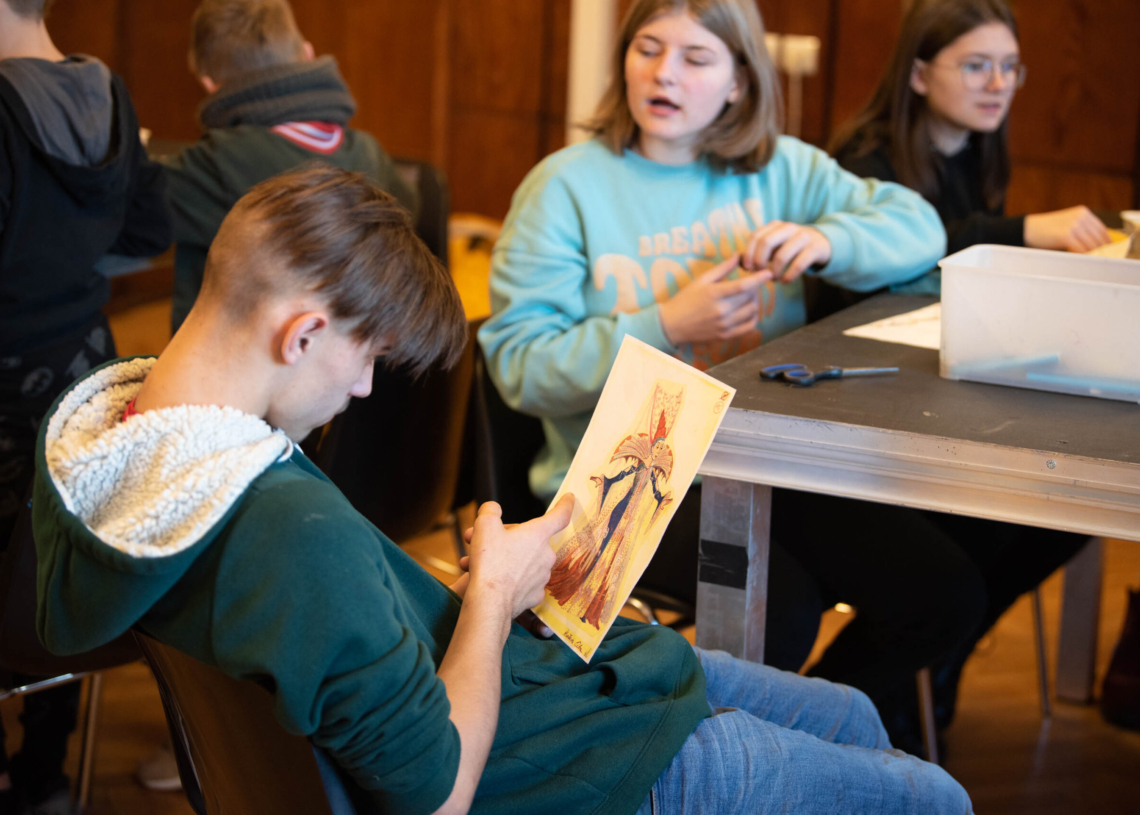 Warsztaty w Teatrze Wielkim dla podopiecznych Fundacji Happy Kids, pochodzących z Ukrainy