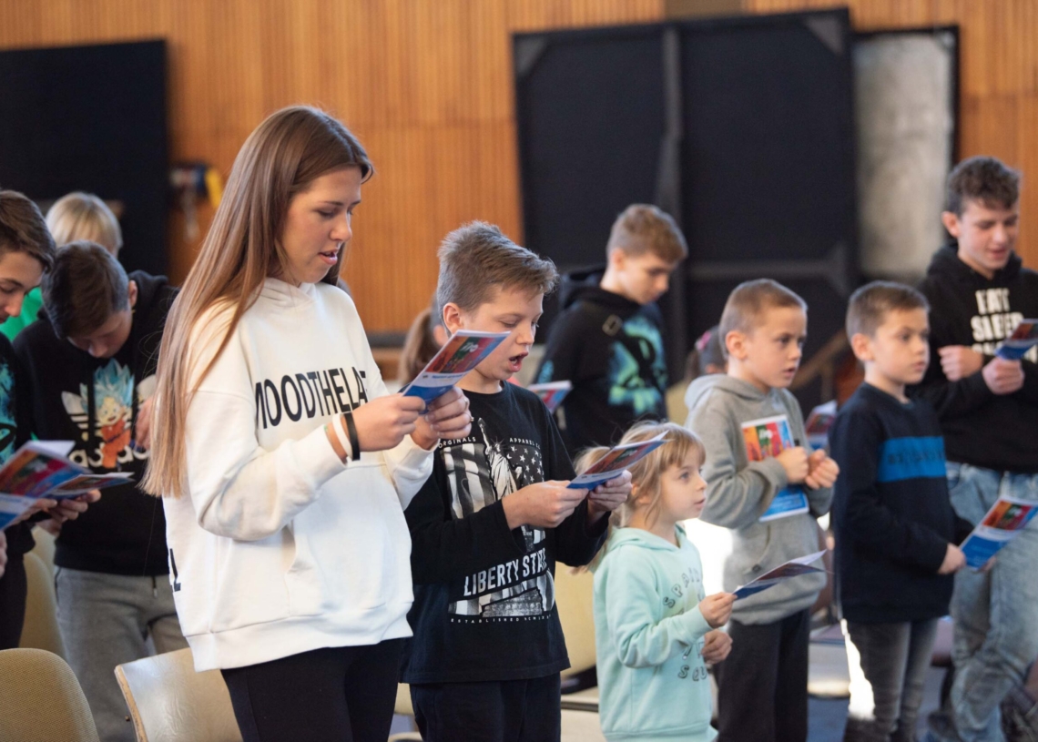 Warsztaty w Teatrze Wielkim dla podopiecznych Fundacji Happy Kids, pochodzących z Ukrainy