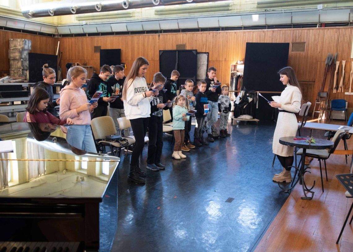 Warsztaty w Teatrze Wielkim dla podopiecznych Fundacji Happy Kids, pochodzących z Ukrainy