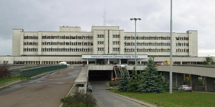 Kardiochirurdzy w ICZMP w Łodzi. Do pracy wróciło 4 specjalistów 1 ICZMP