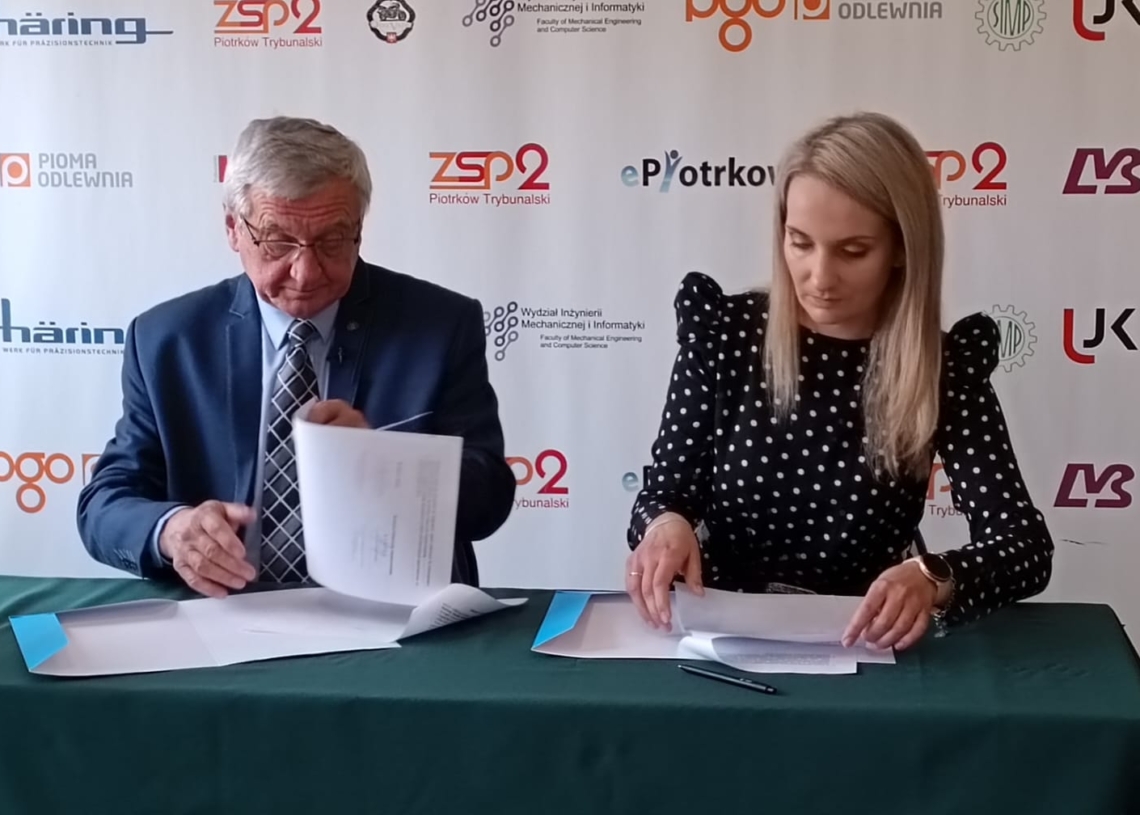 Uczniowie Piomy nauczą się naprawiać elektryczne i hybrydowe auta