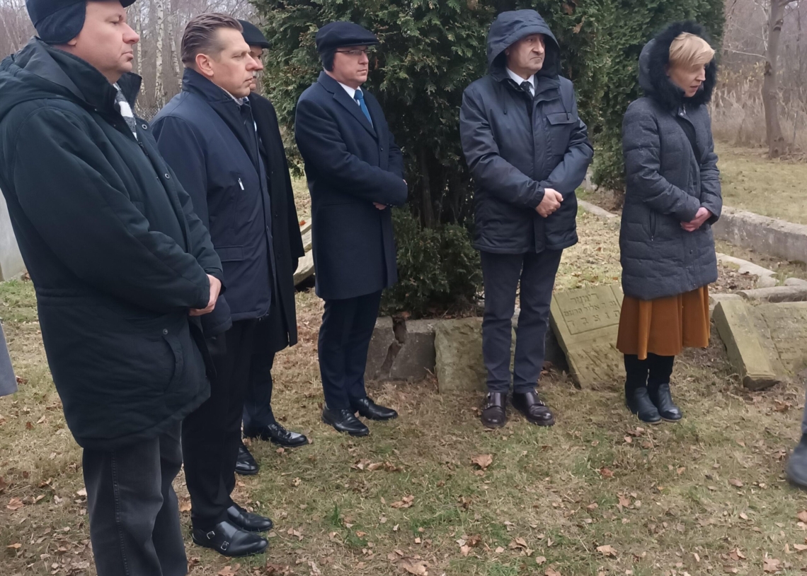 W Skierniewicach złożono hołd ofiarom getta i dawnym żydowskim mieszkańcom